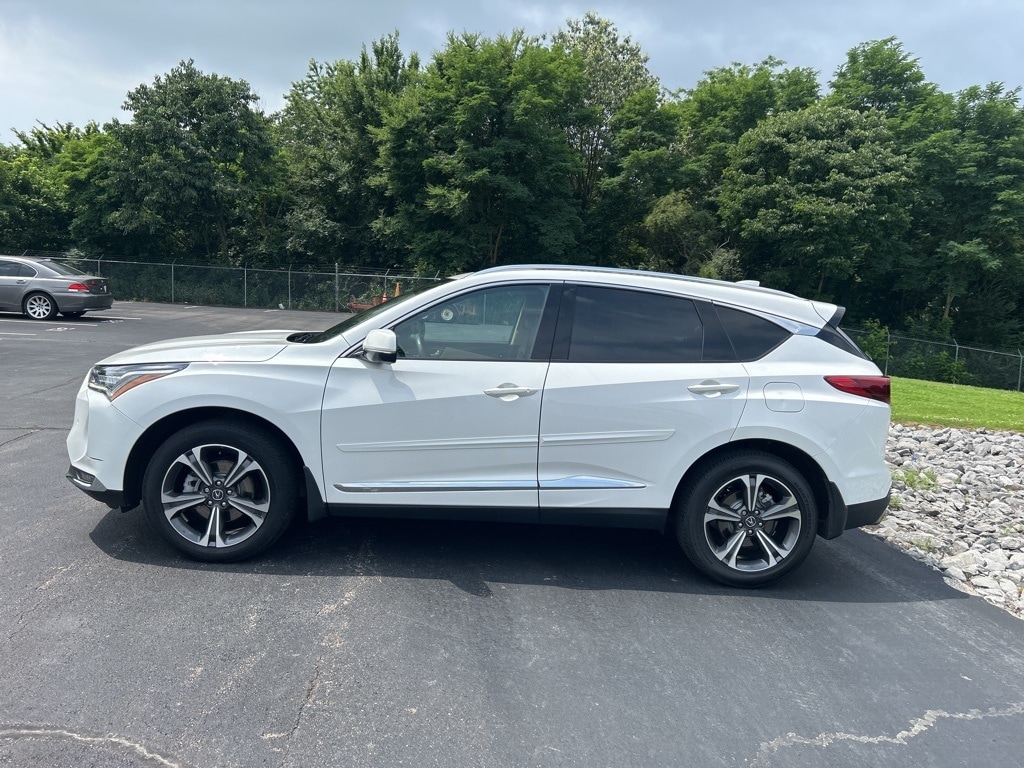 Used 2022 Acura RDX Advance Package with VIN 5J8TC2H70NL009726 for sale in Cordova, TN