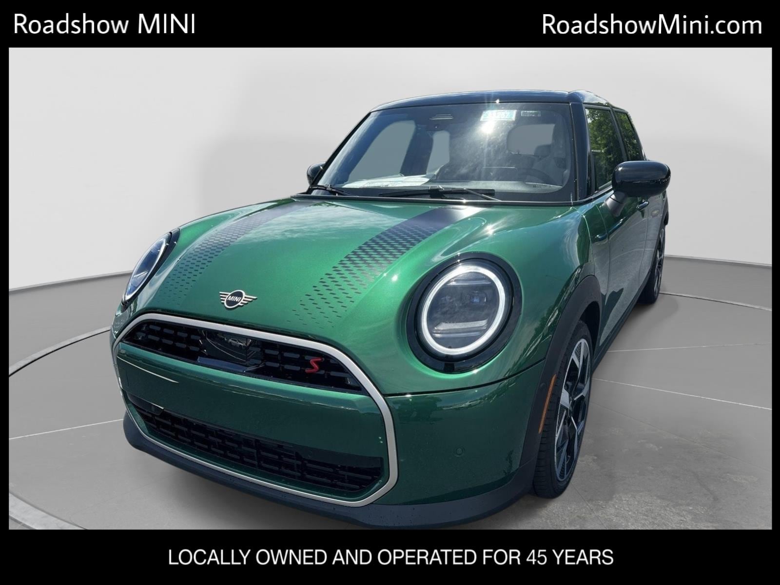 2026 MINI Hardtop Cooper S Signature's photo
