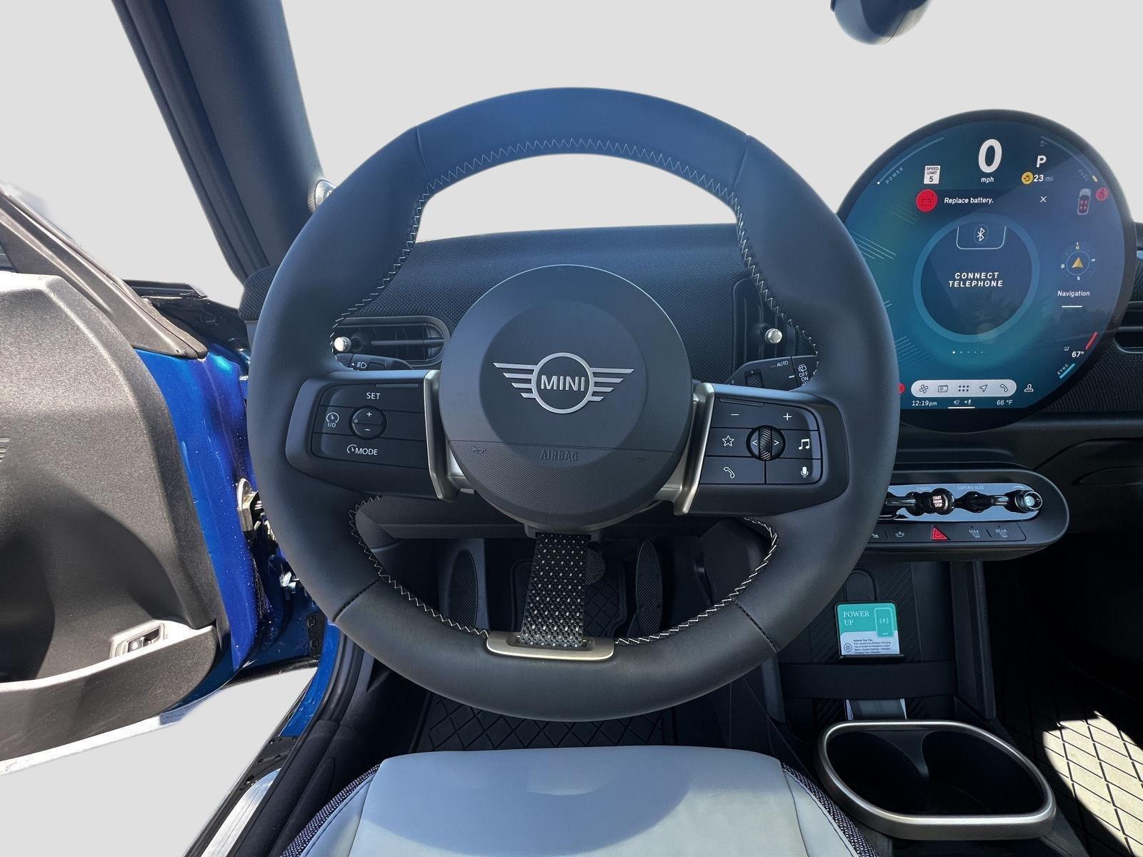 2026 MINI Hardtop 2 Door - Photo 14