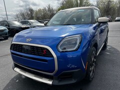 2026 MINI Countryman Signature Plus SUV