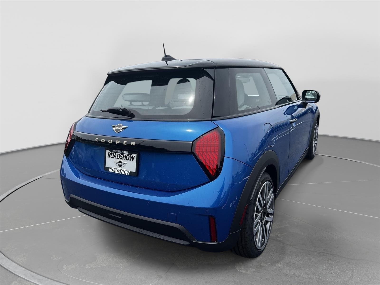 2026 MINI Hardtop 2 Door - Photo 6