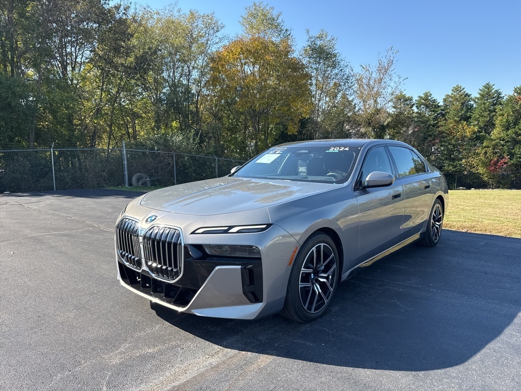 Used 2024 BMW 760i xDrive Sedan