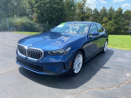 2024 BMW 530i Sedan