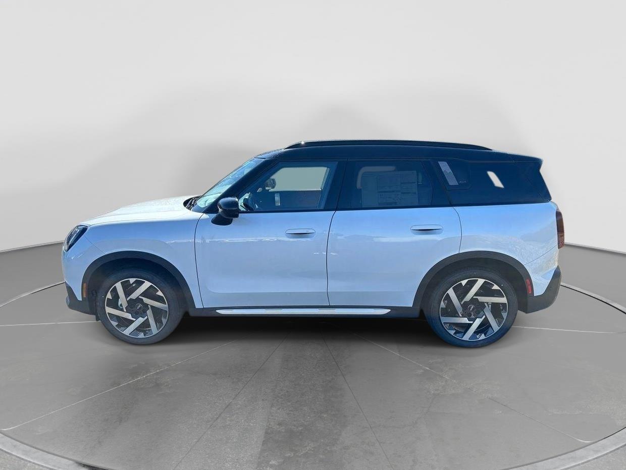 Used 2025 MINI Countryman SE with VIN WMZ53GA07S7S42802 for sale in Memphis, TN