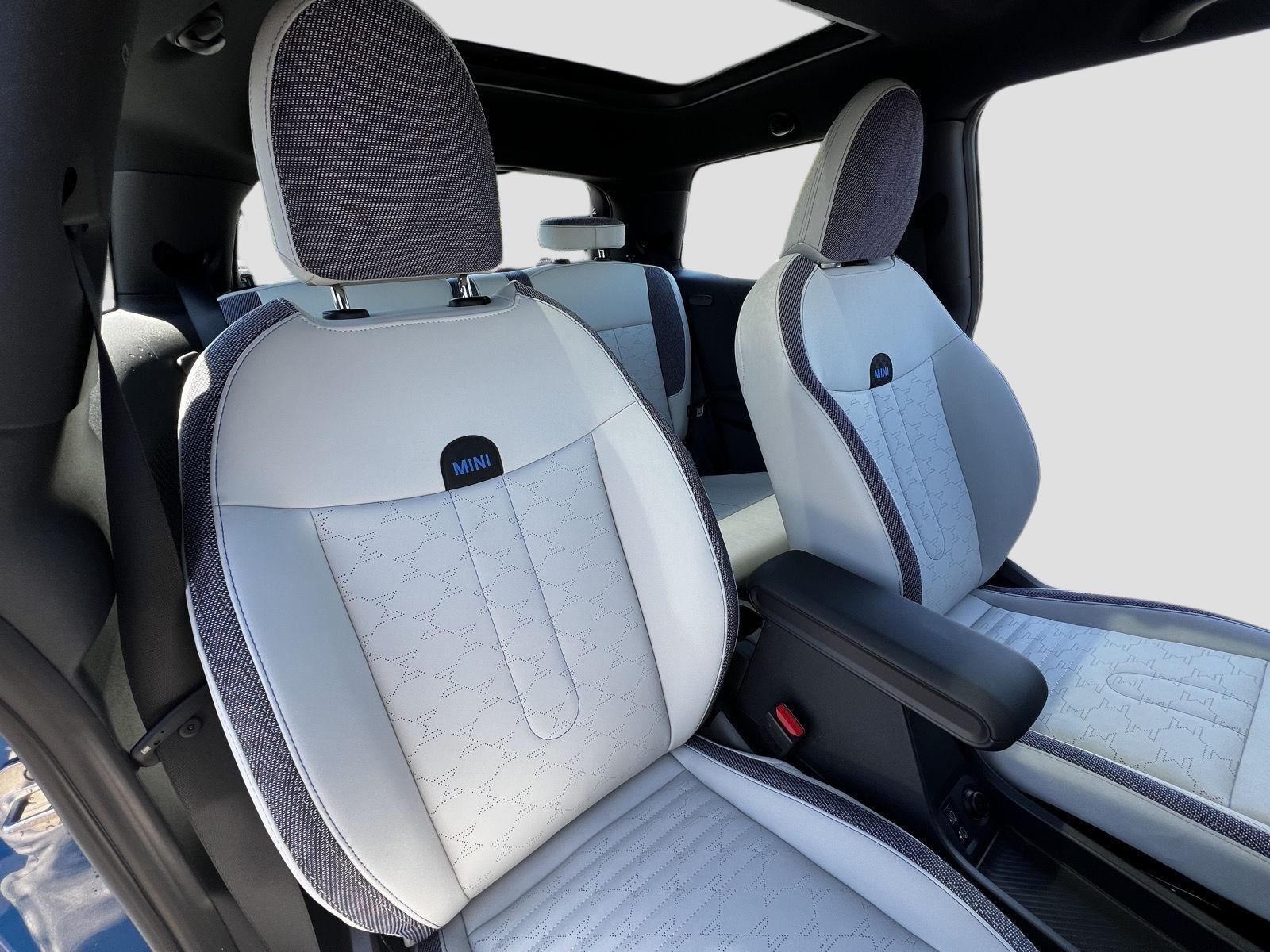 2026 MINI Hardtop 2 Door - Photo 21
