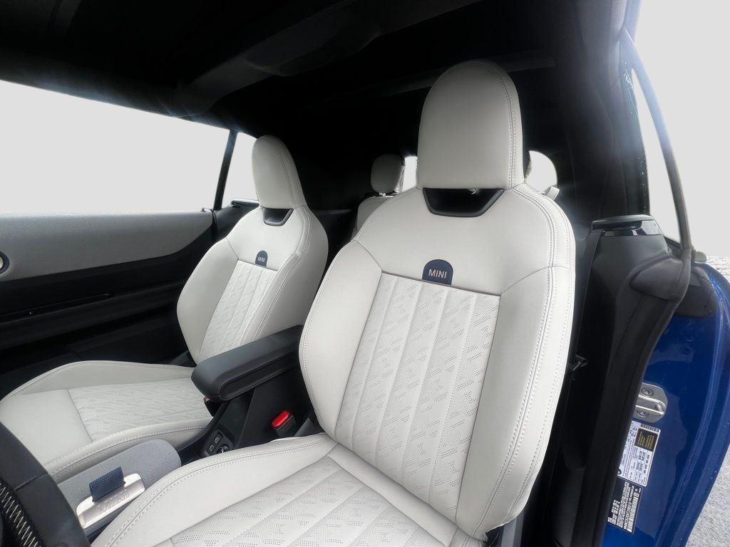 2026 MINI Convertible S - Photo 12