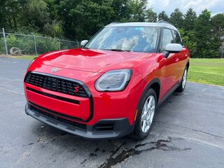 2025 MINI Countryman Signature Plus SUV