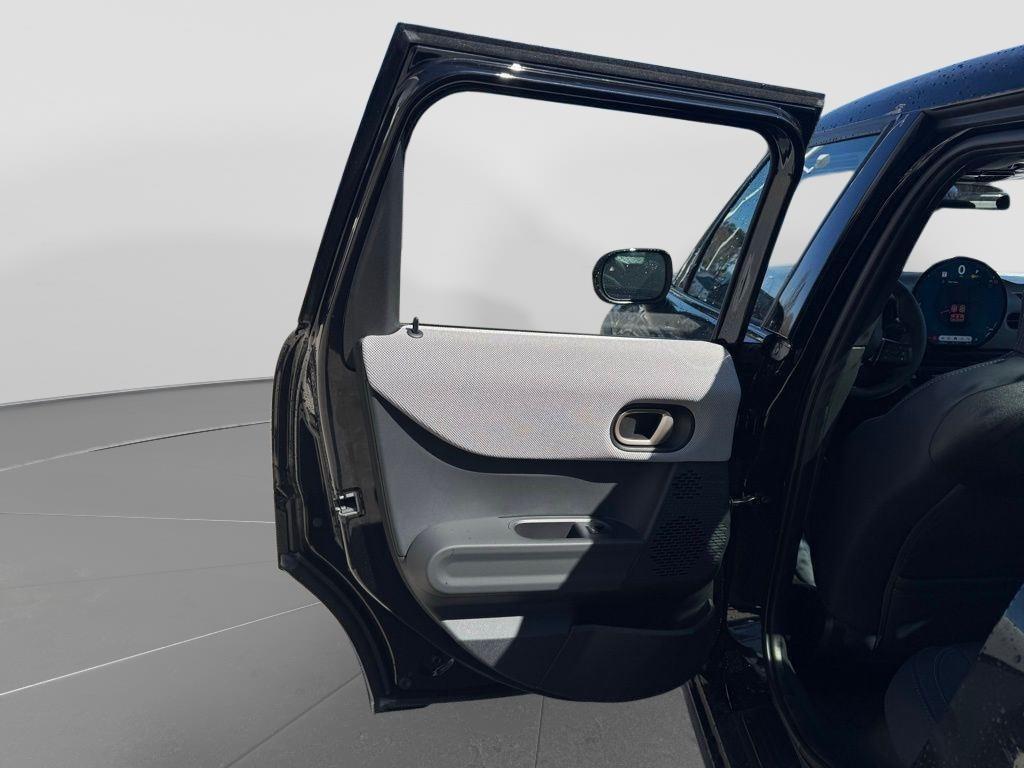 2026 MINI Hardtop 4 Door - Photo 15