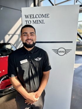 Staff member Kevin Galeas - Client Advisor from 7720959b6d0c