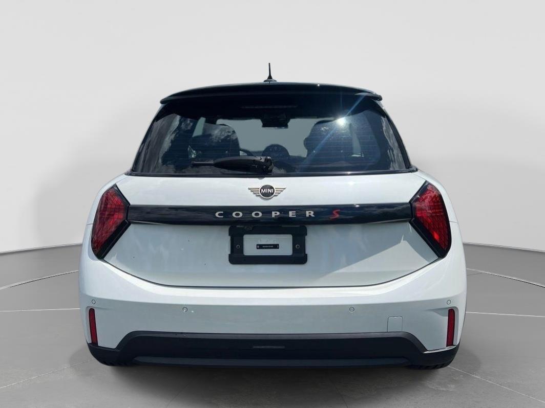 2025 MINI Hardtop 2 Door S - Photo 7