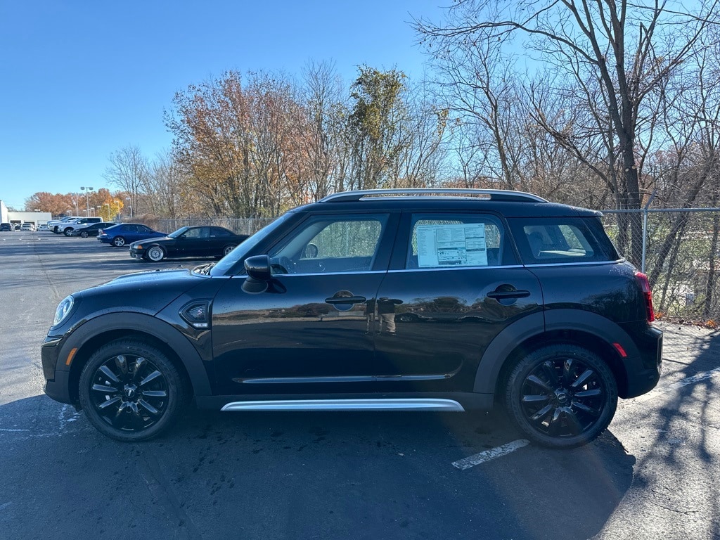 Used 2024 MINI Countryman S with VIN WMZ83BR04R3R97833 for sale in Cordova, TN