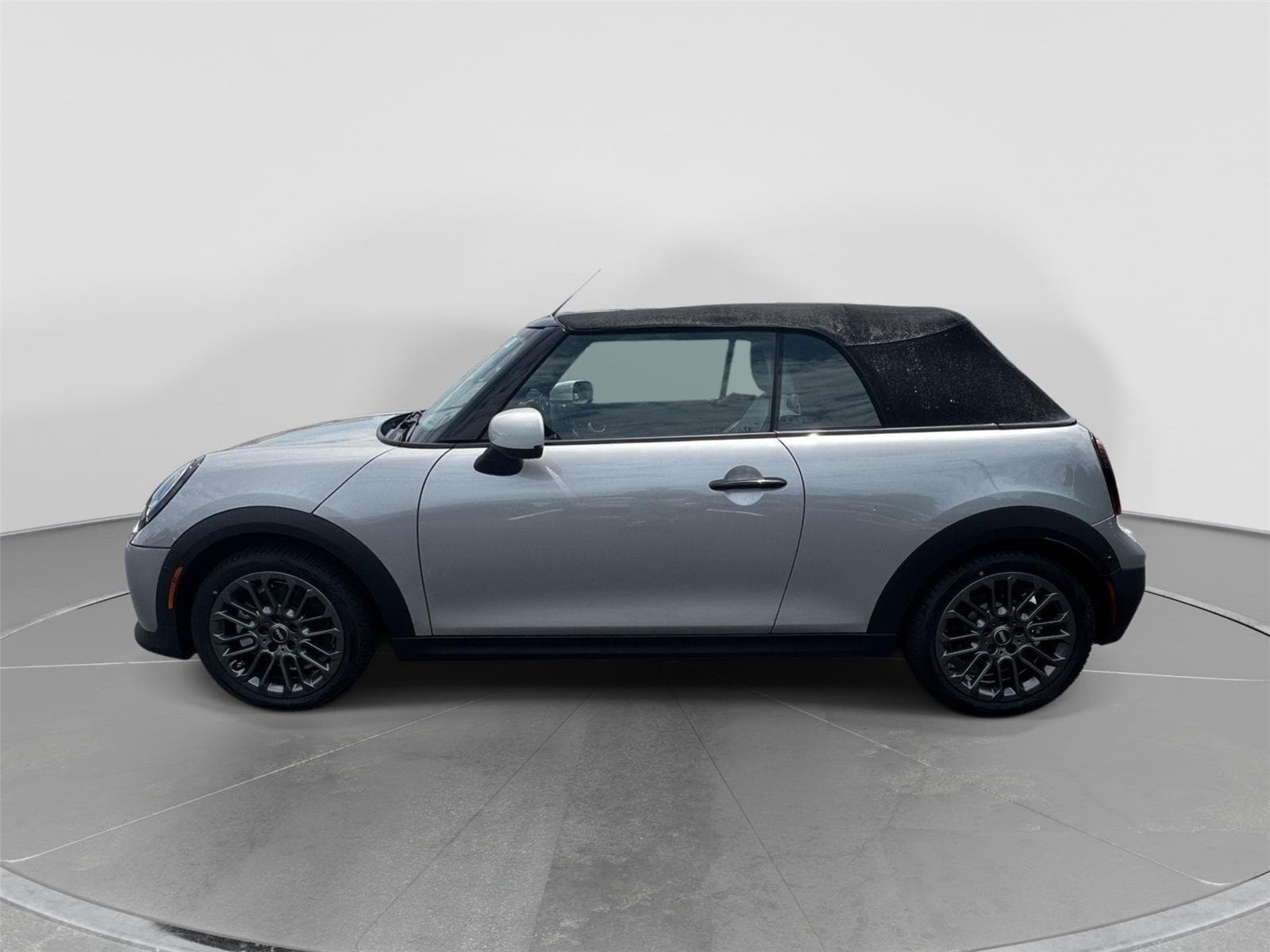 2026 MINI Convertible Base - Photo 9