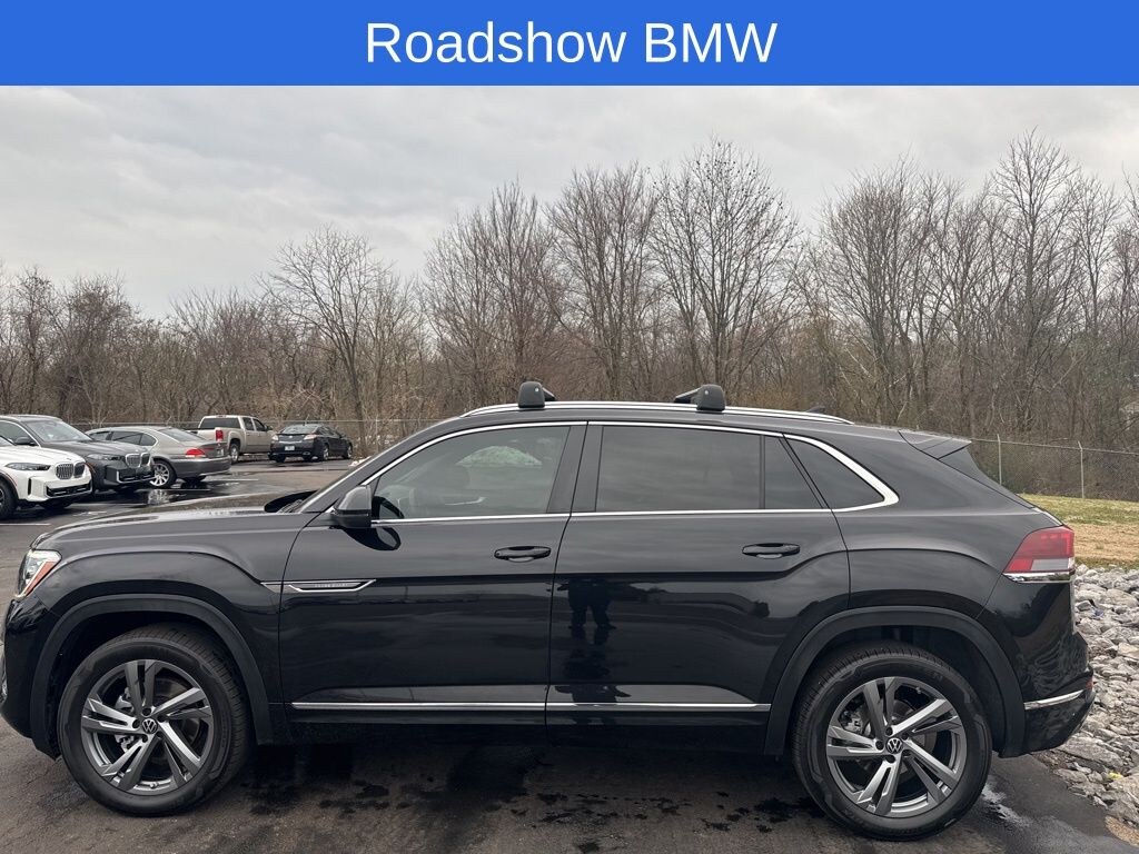 Used 2024 Volkswagen Atlas Cross Sport 2.0T SEL R-Line SUV