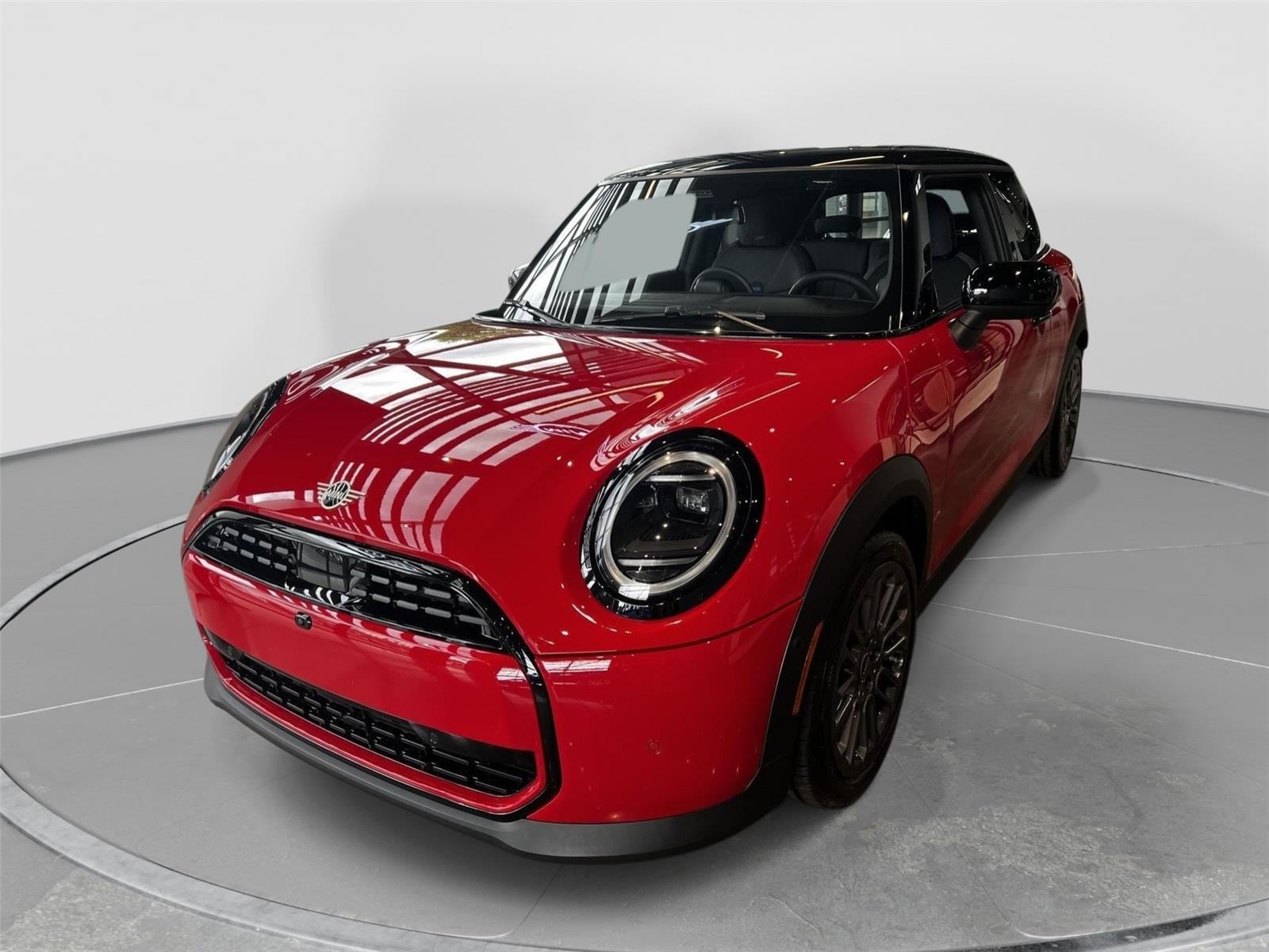2026 MINI Hardtop's photo