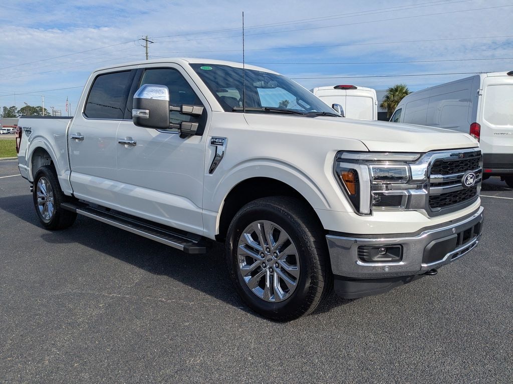 New 2025 Ford F-150 Lariat Crew Cab