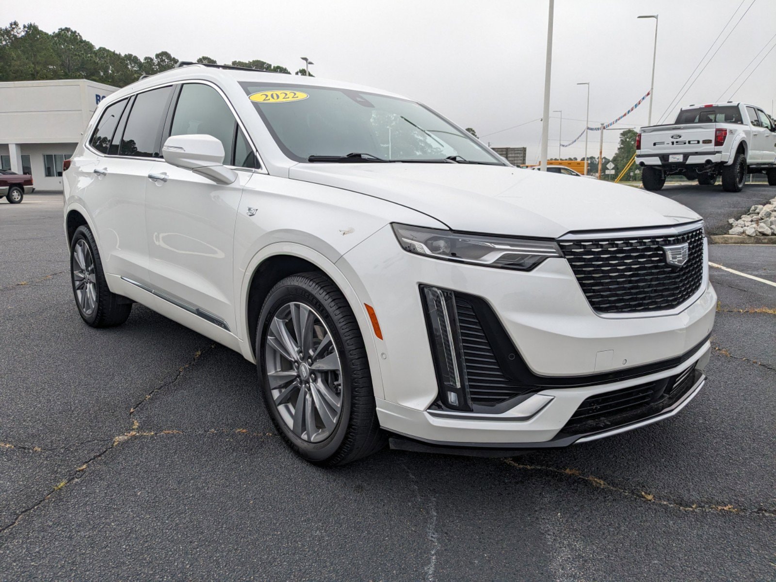 Used 2022 Cadillac XT6 Premium Luxury with VIN 1GYKPDRS6NZ164365 for sale in Waycross, GA