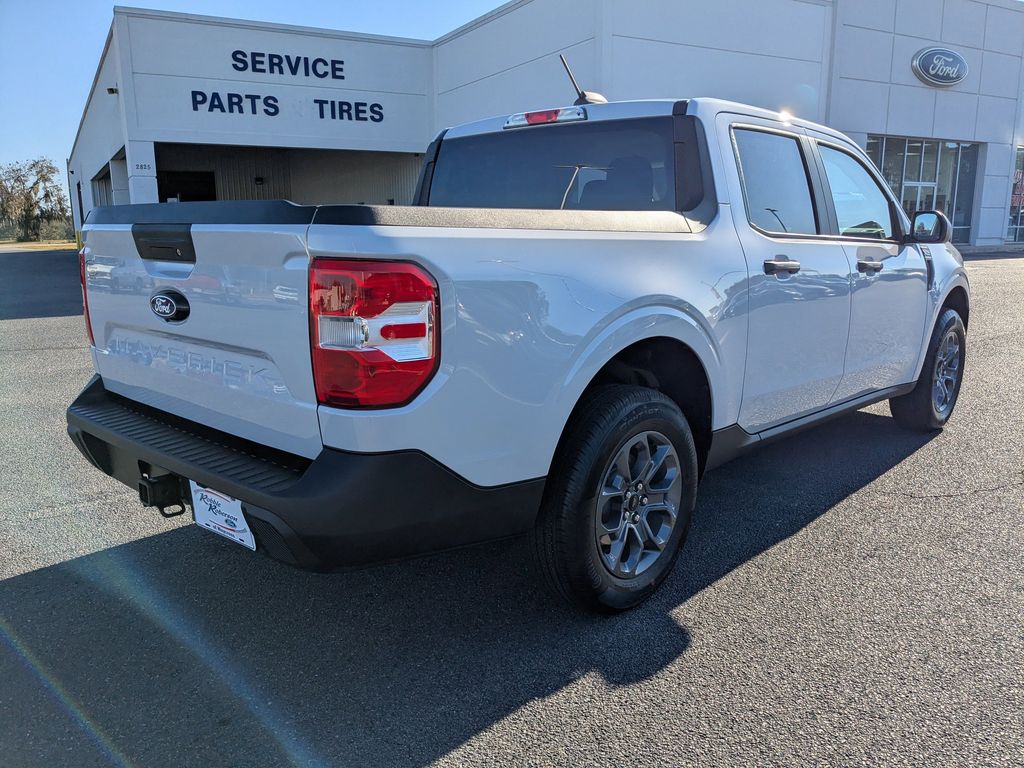 2025 Ford Maverick XLT photo 4