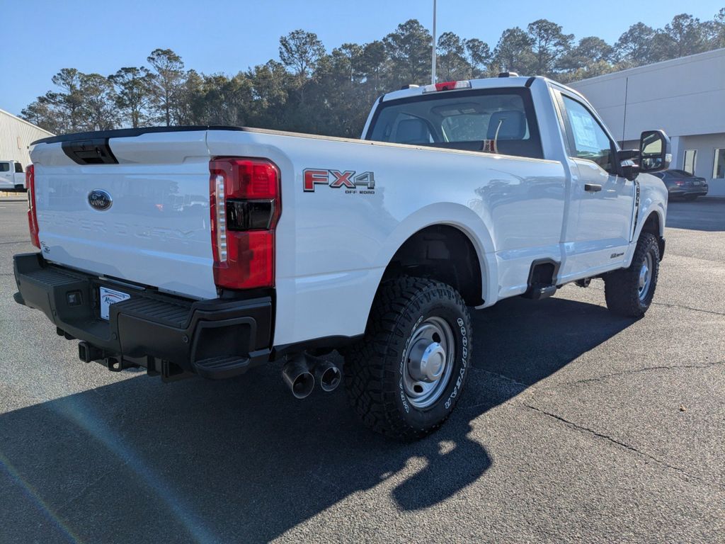2024 Ford F-350 XL photo 4
