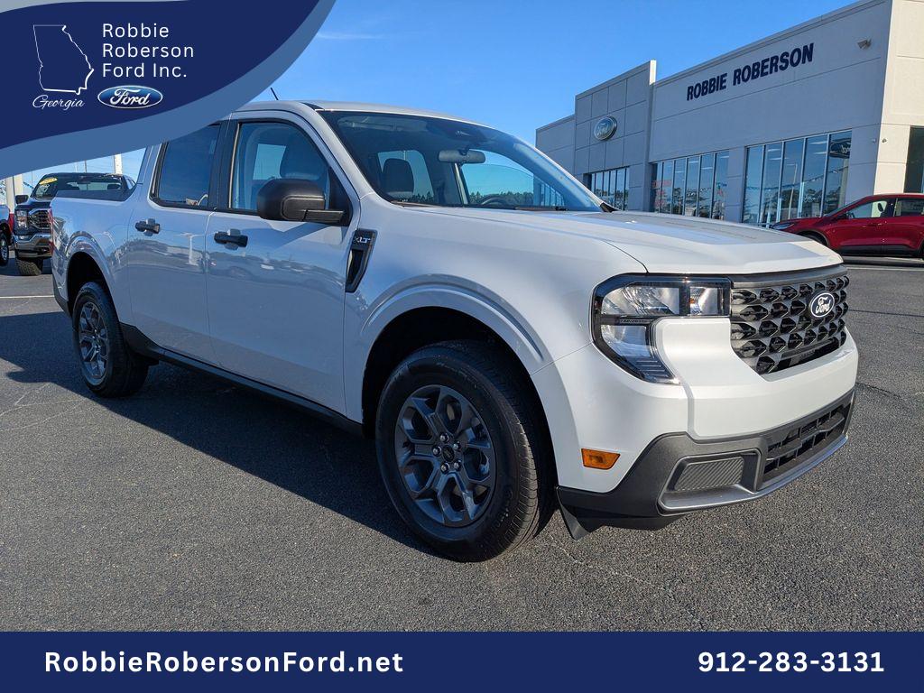 2025 Ford Maverick XLT's photo