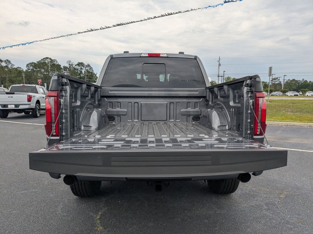 2025 Ford F-150 Lariat - Photo 13