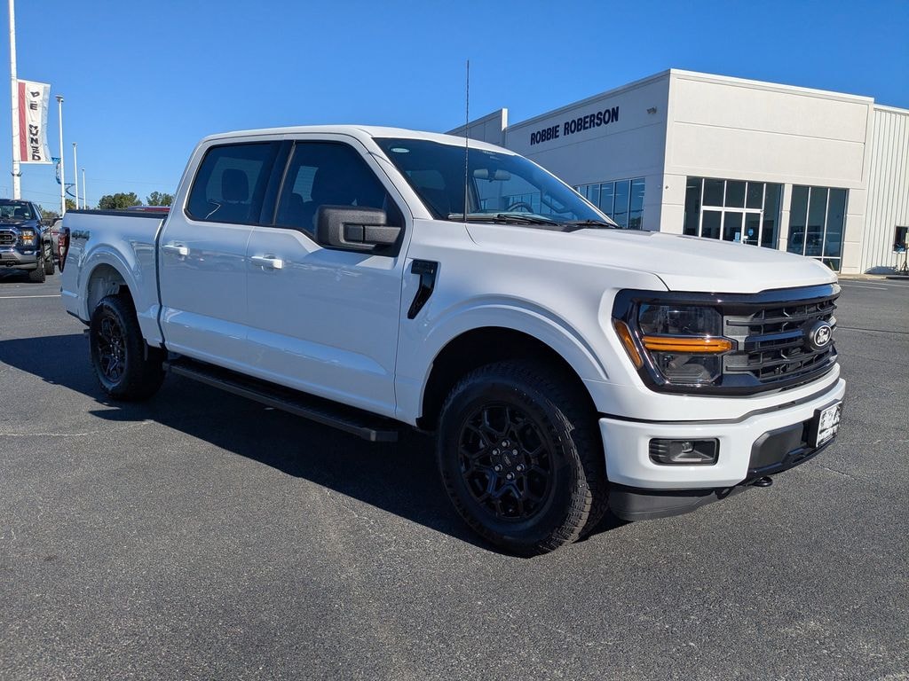 New 2025 Ford F-150 XLT Crew Cab