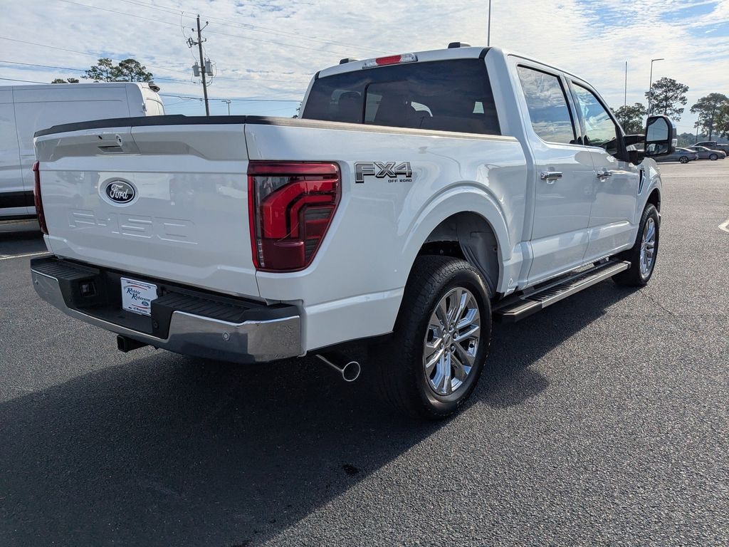 New 2025 Ford F-150 Lariat Crew Cab