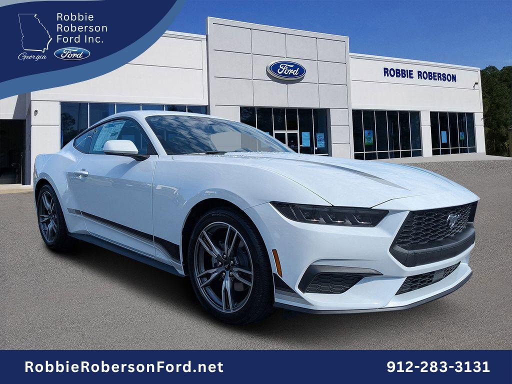 2025 Ford Mustang EcoBoost's photo