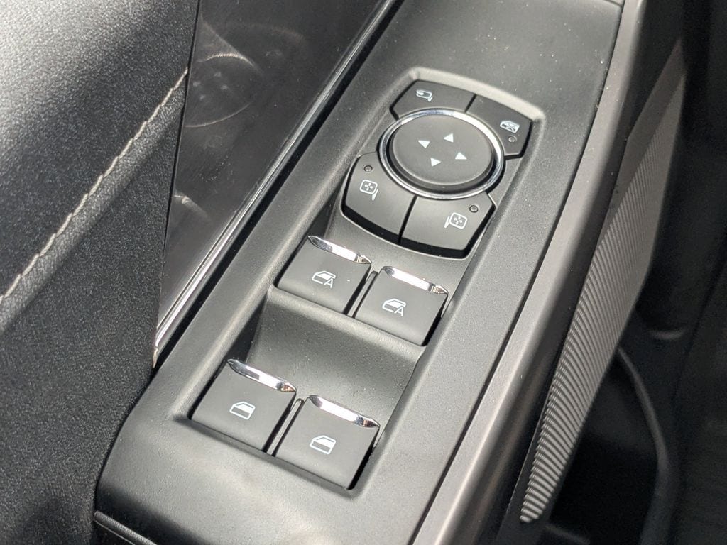 2025 Ford F-150 Lariat - Photo 28