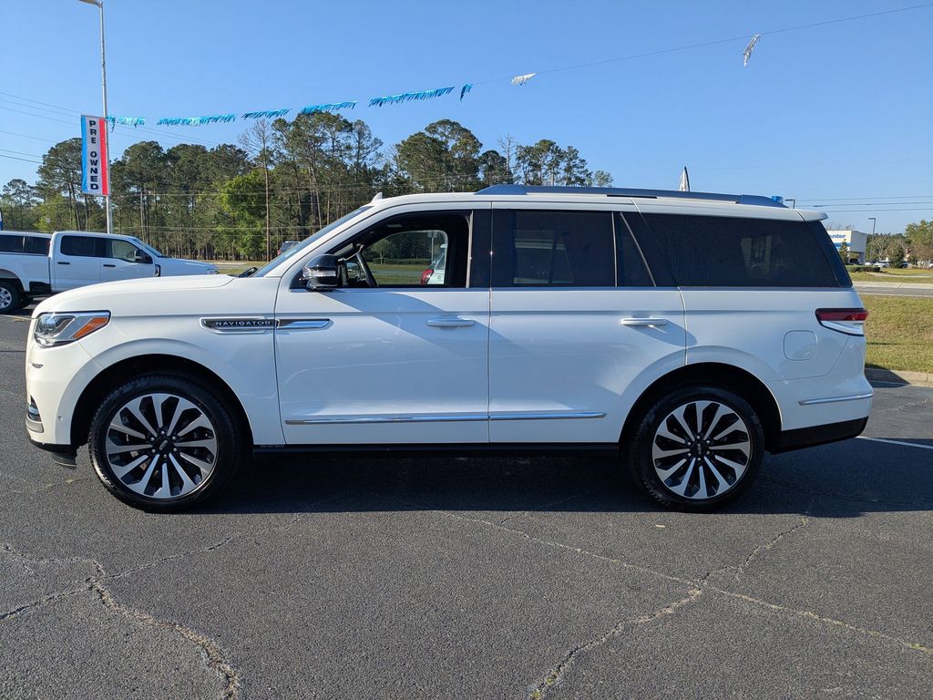 2024 Lincoln Navigator Reserve - Photo 8