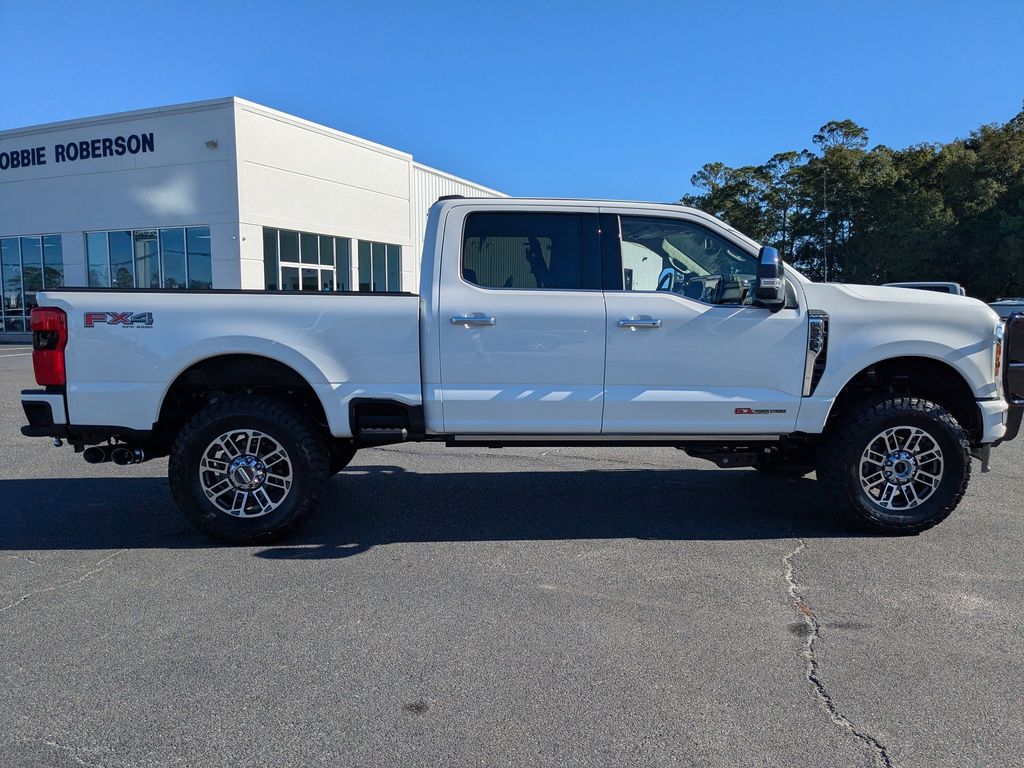 2026 Ford F-350 Platinum photo 3