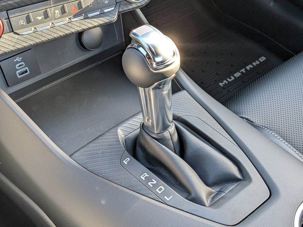 2026 Ford Mustang EcoBoost Premium Fastback - Photo 23