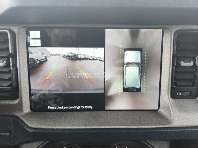 2024 Ford Bronco Outer Banks photo 4
