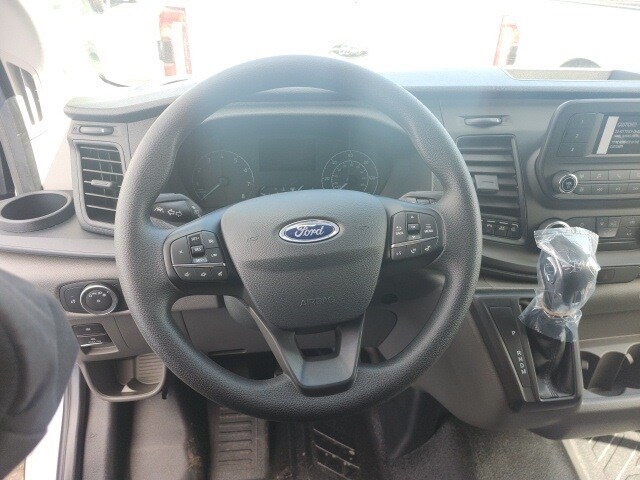 2025 Ford Transit photo 3