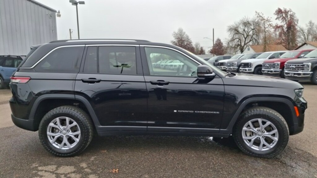 Used 2022 Jeep Grand Cherokee Limited SUV