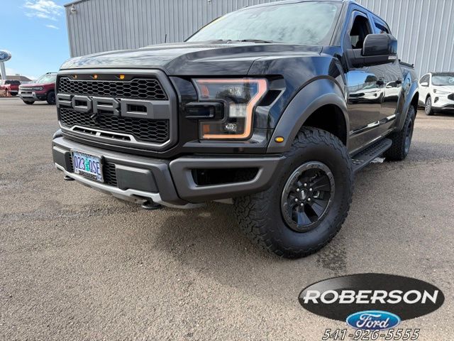 2017 Ford F-150 Raptor 4x4 SuperCrew 5-1/2 Box's photo