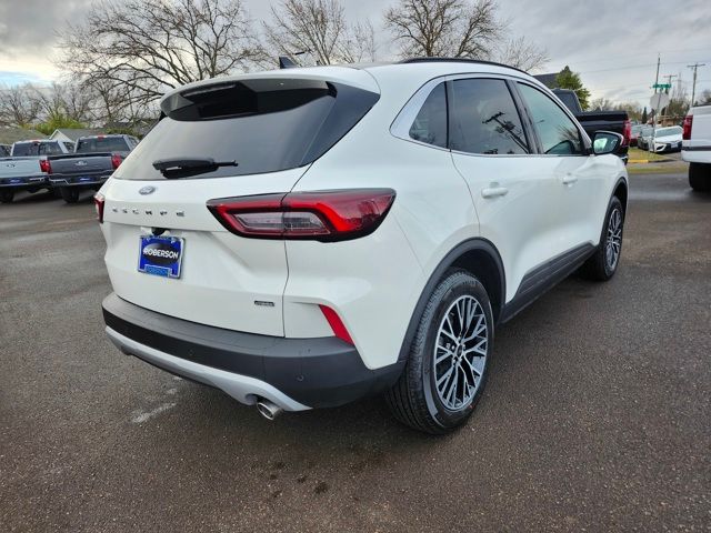 2025 Ford Escape Plug-in hybrid PHEV - Photo 11