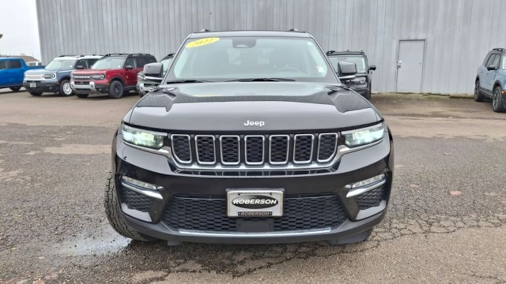 Used 2022 Jeep Grand Cherokee Limited SUV