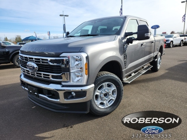 2025 Ford F-250 Super Duty XLT's photo