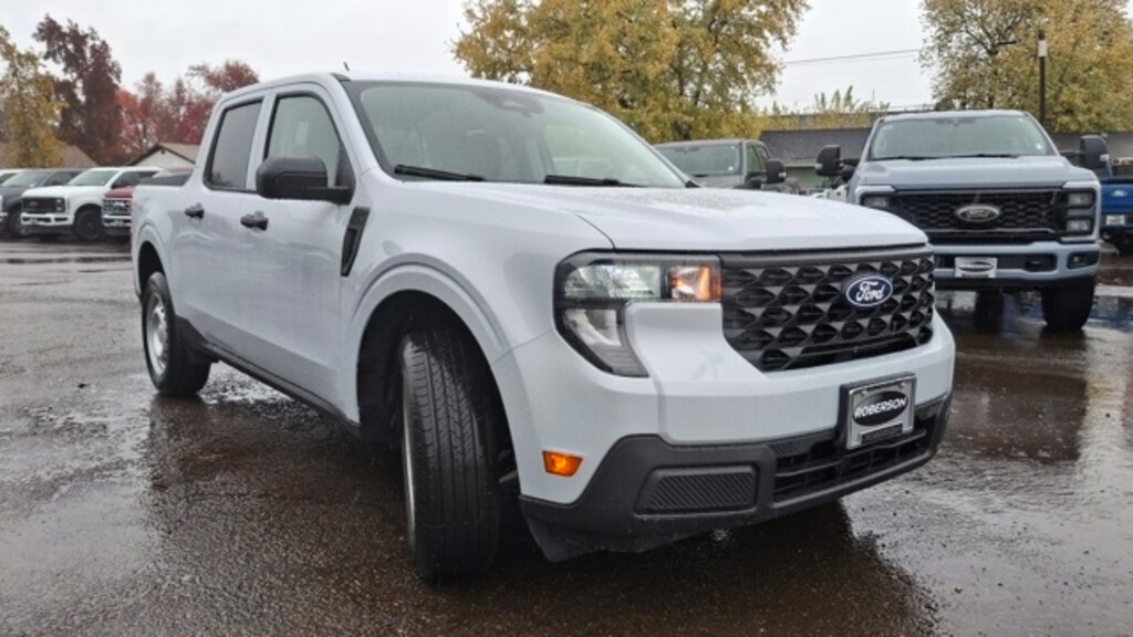 New 2025 Ford Maverick XL Truck