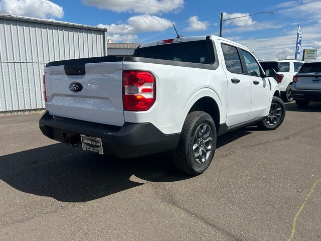 2025 Ford Maverick XLT photo 3