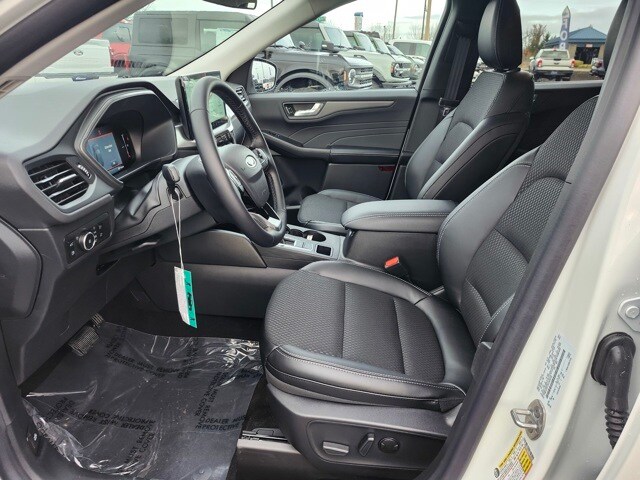 2025 Ford Escape Plug-In Hybrid Base photo 2
