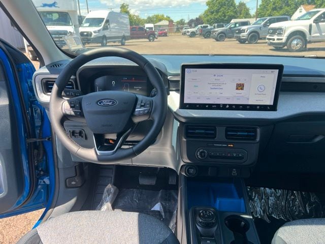 2025 Ford Maverick XLT - Photo 18