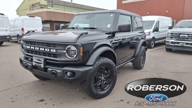 2024 Ford Bronco 2-Door Black Diamond's photo