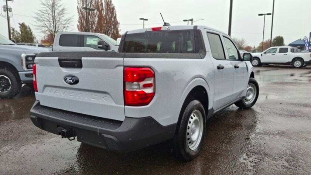 New 2025 Ford Maverick XL Truck