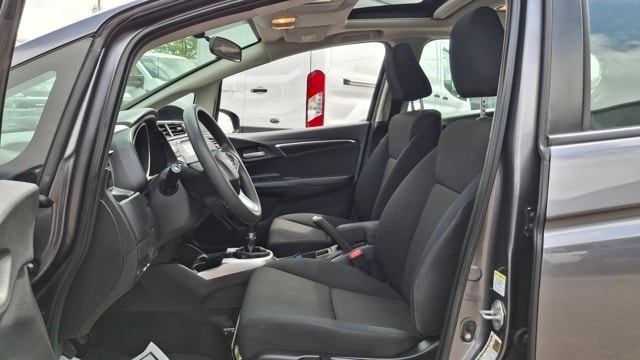 Used 2015 Honda Fit EX with VIN 3HGGK5G83FM716125 for sale in Albany, OR