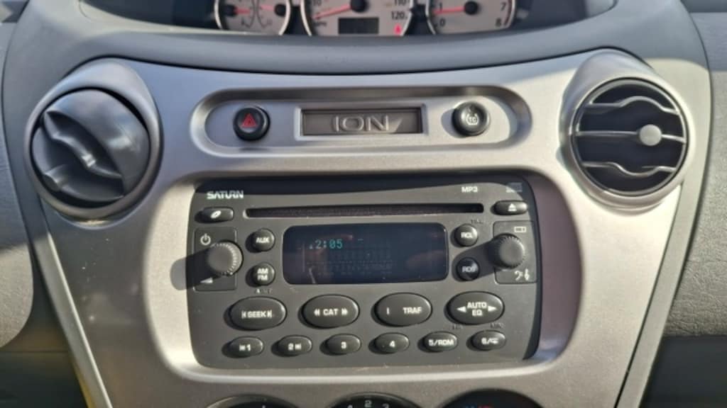 Used 2005 Saturn ION 3 Sedan