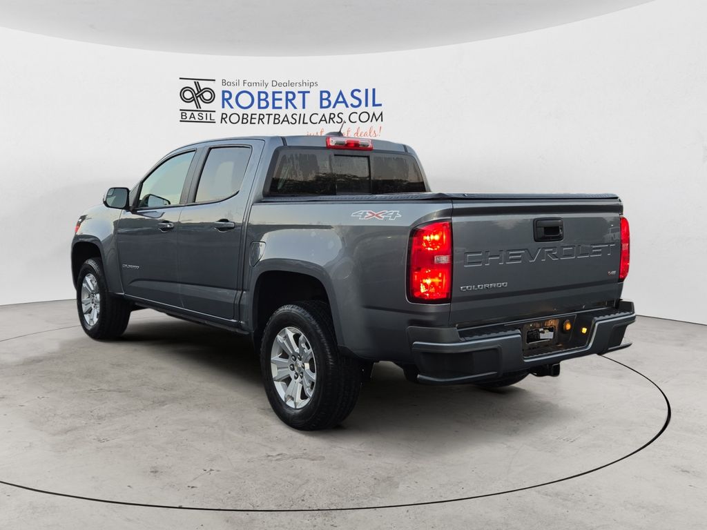 2022 Chevrolet Colorado LT photo 3
