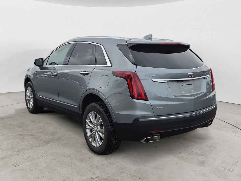 2023 Cadillac XT5 Luxury photo 3