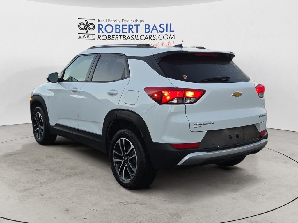 Used 2024 Chevrolet Trailblazer LT SUV