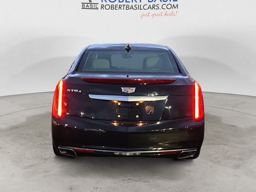 Used 2016 Cadillac XTS Luxury Sedan